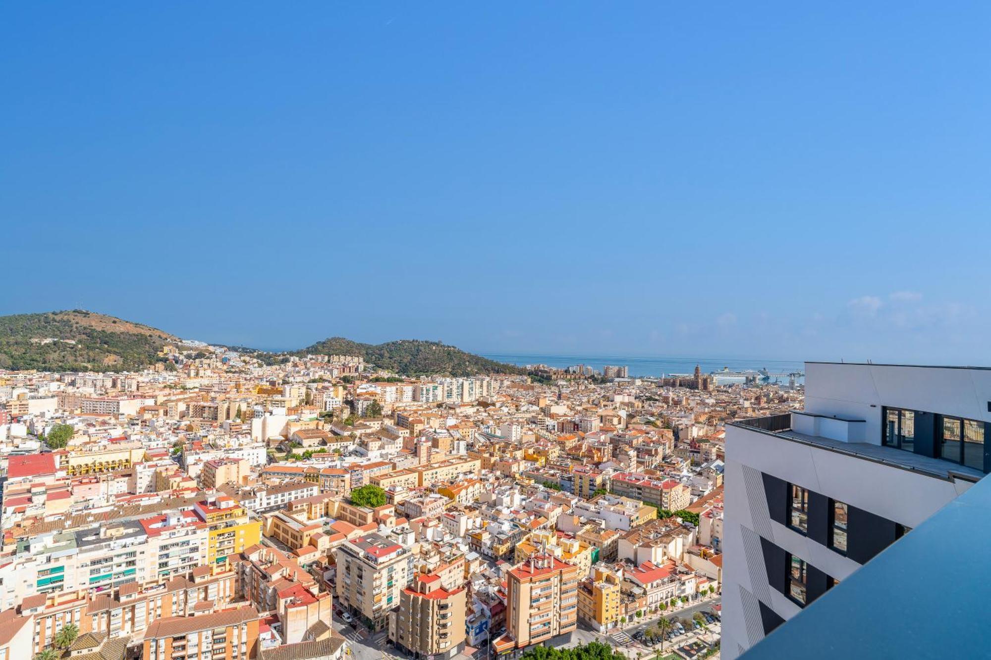 Malaga Tower View Leilighet Eksteriør bilde
